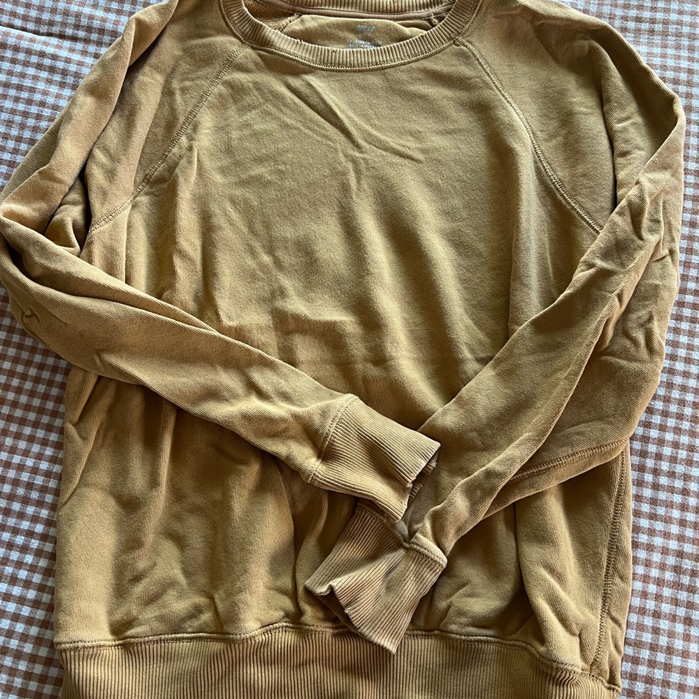 Aerie Crewneck Sweatshirt in Mustard